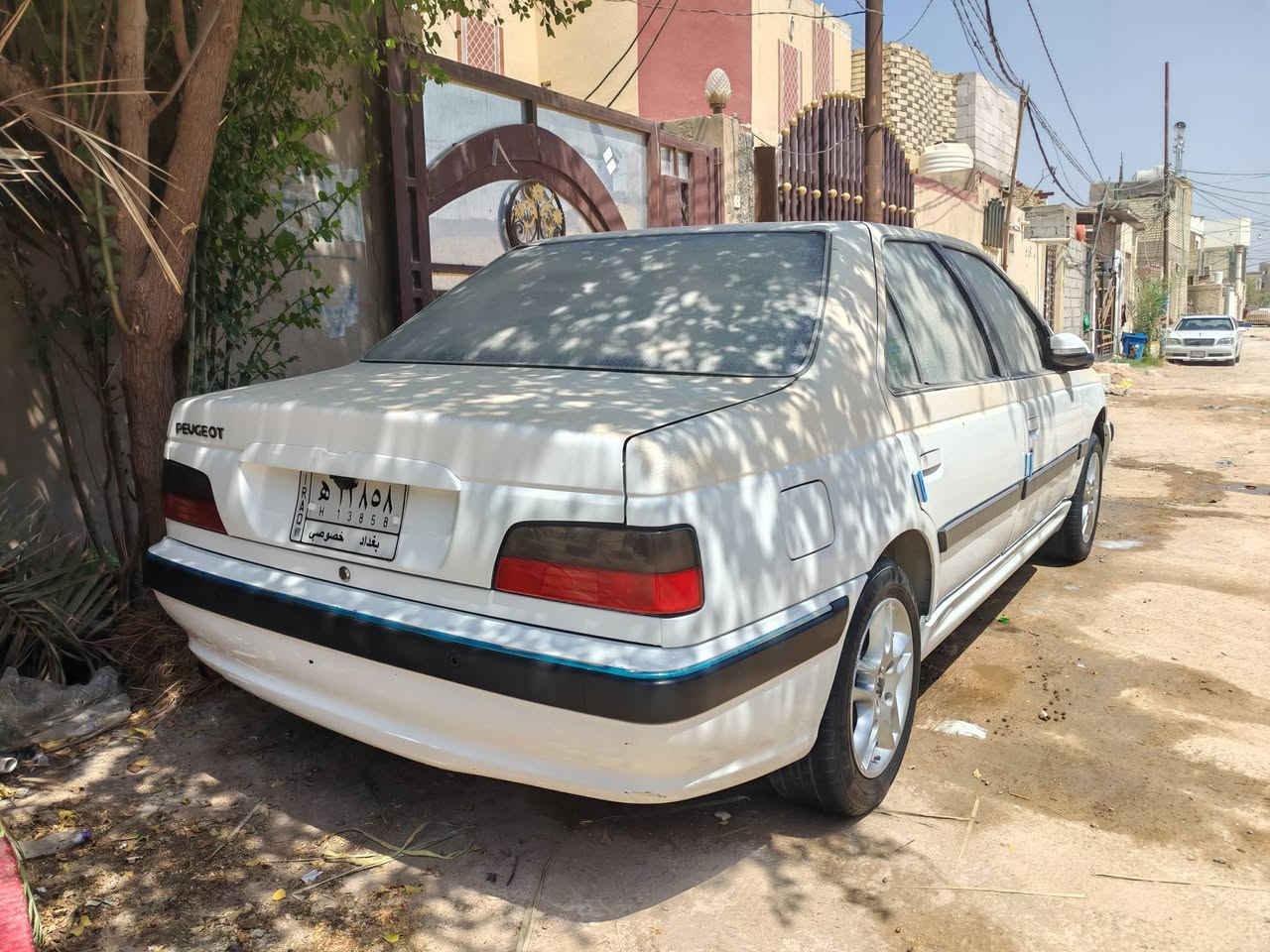 بيجو بارص مديل 2023
مواصفات السياره 
مري شفط تحكم ستيرن جهتين حساسات خلفي +كامره خلفيه 
نضام ABS  اربعه ويل دسك كشنات كهرباء
سياره كفاله عامه من ضربه وتبديل وصبغ فقط باب السايق بي شخوط وعايفهن عله وضعهن 
كير محرك كهربائيات حداده تبريد كله خير من الله 
رقم السياره بغداد راعيهه هم بغداد 
مكان السياره نجف
(ملاحضه باقيلهه 5 اشهر تصير حره)
سعر 72وبي مجال بسيط


**إذا كنت صاحب هذا الإعلان وتريد حذفه لأي سبب، رجاءا أرسل رسالة إلى الدعم الفني**