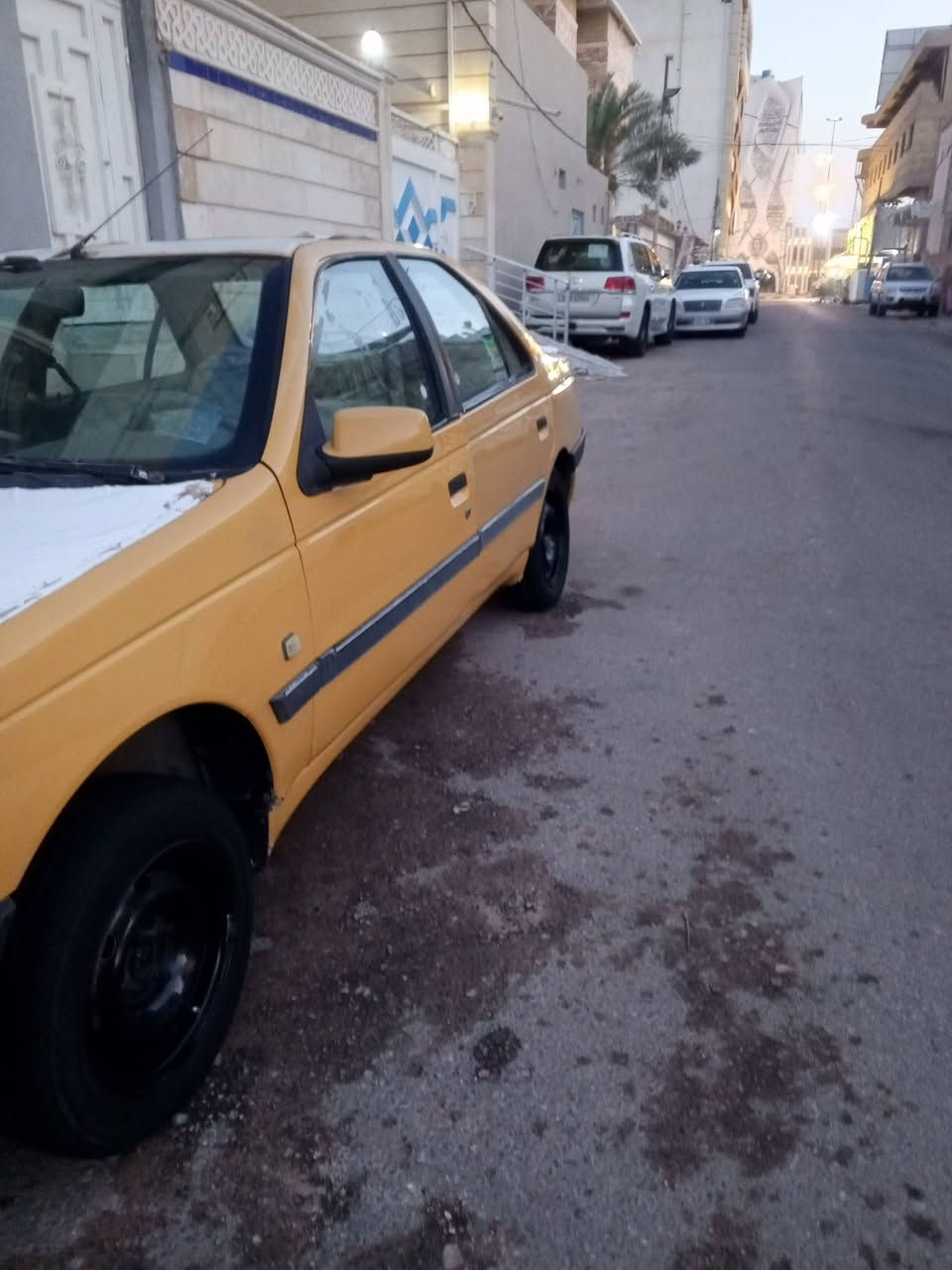 سلام عليكم بيجو مديل 16 رقمه نجف سياره نضيقه تبريد حداديه وكير محرك مكفول سعره 35بيه مجال رقم ***********
