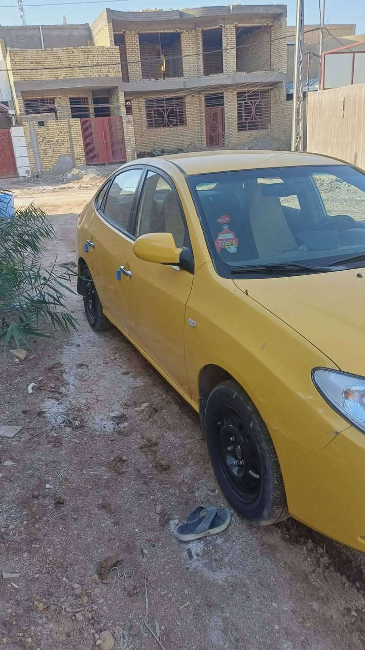 السلام عليكم سياره للبيع نواع النترا موديل 2010مقدس السعر بلش 41 ورقه وبيه مجال 
سياره دوات دوات دوات بيه كصه جنطه شغل باحات
متومه طبق الاصل رقم وسنويه النجف شرط حسبه
مكينه وكير خير من الله تخم تاير بتري جديد كهربائي سياره كله شغل تبريد 
وسياره موجود في واسط وإني مكلف بالنشر نتصل على رقم الهاتف ***********////***********///
