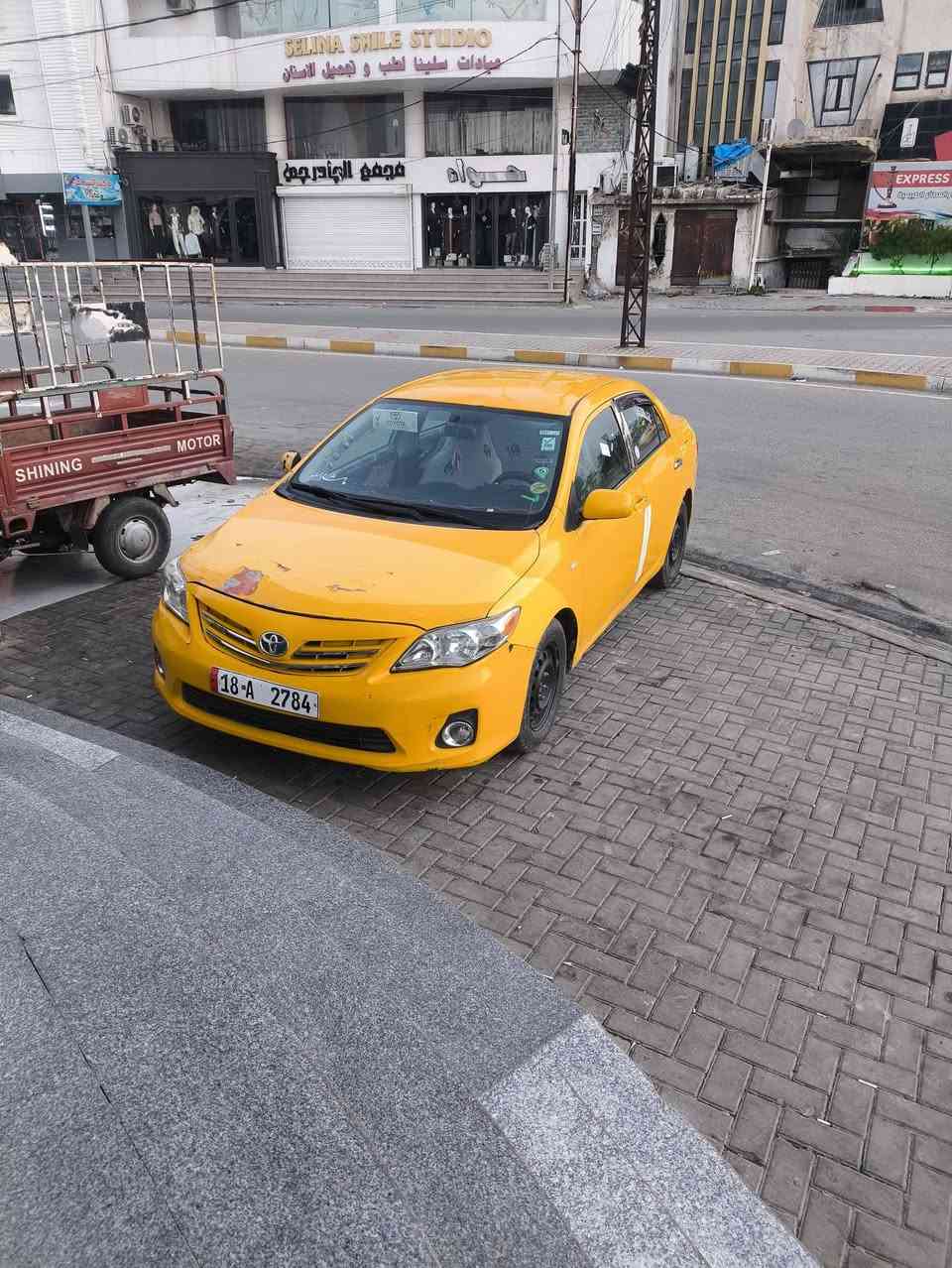 سلام عليكم كورلا للبيع مكلوبه سياره كله معجون موديل ٢٠٠٨ سنويه لل ٢٠٢٧ غرمات نقابه مصفر تبريد تدفئه مايشتغل بطاقت بانزين مابيه رقم بابل مشروع وطني السياره بكركوك و صاحبها بكركوك تريد وكاله تريد تحويل السياره مكلوبه لاتجي تكلي شبيها مابيها السعر ٧٠ وبيها مجال ***********
