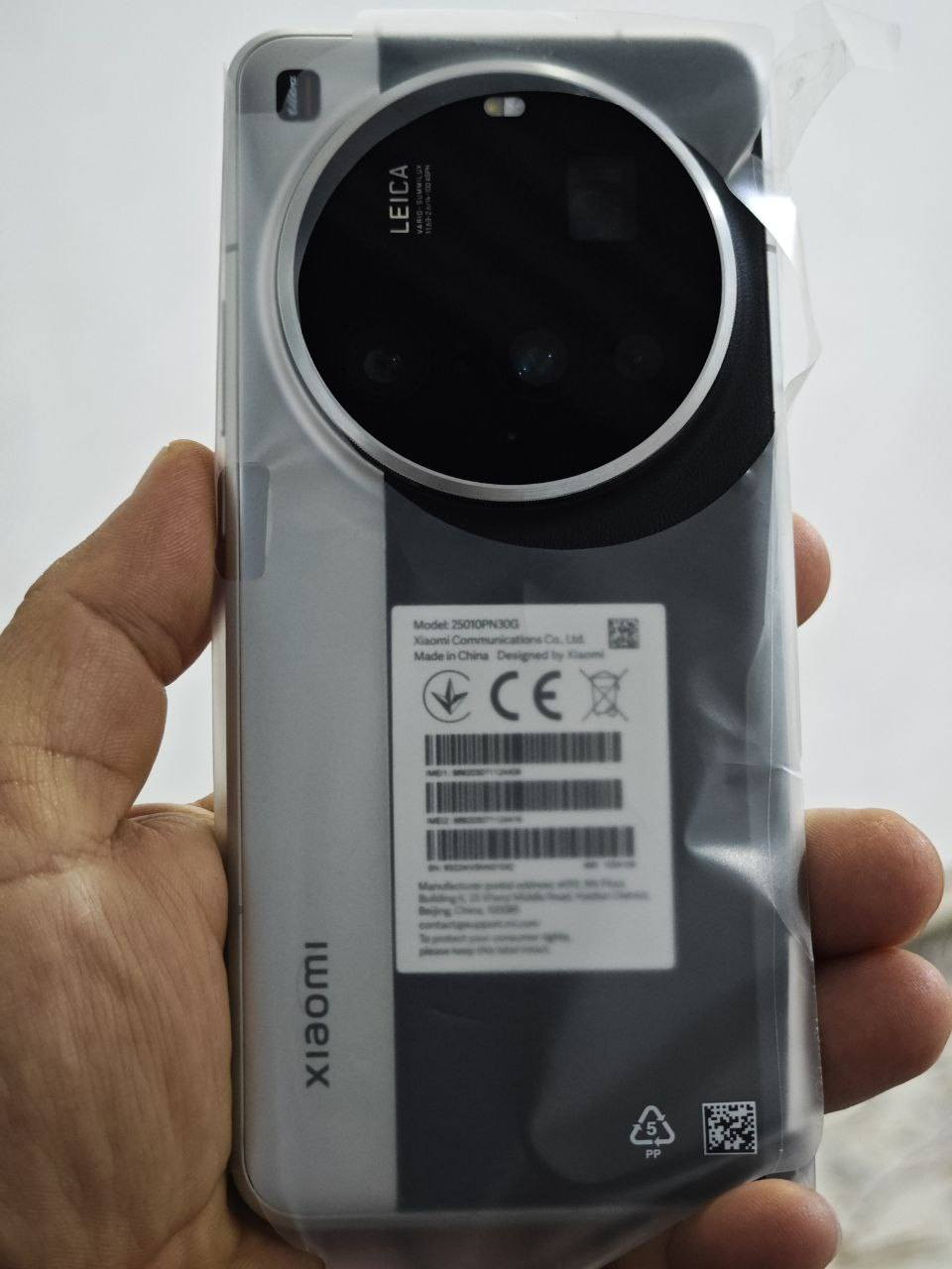 شاومی 15 ئەڵترا جوانترین ڕەنگ 
زۆر خاوێن کامل ئەشیا 
ڕام 16  زاکیرە  1024 گێگا 
زووم  120 ئێکس 
شەریکەی ئایتیلۆبی گڵوباڵی ئەسلی زەمانی شەریکەی ماوە 
بۆ فرۆشتن و گۆڕینەوە بۆ پەیوەندی *********** یان لەچات لەخزمەت دام كويسينجاك, أربيل
