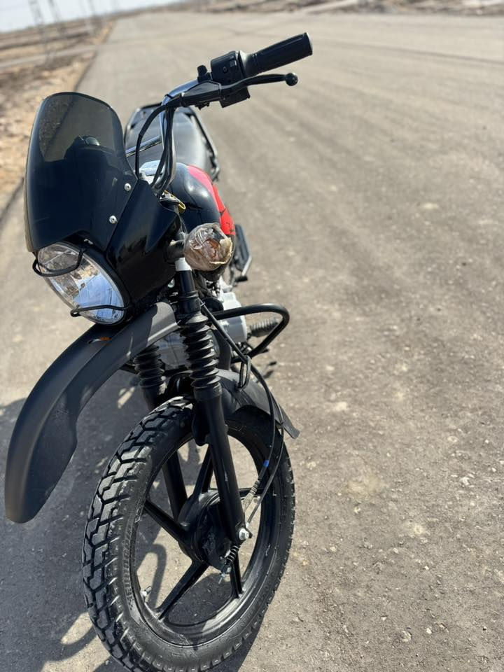 دراجة نوع بوكسر حجم المحرك 150 رقم ب اسمي موديل 2024 طالعه ب 2025 ترايك وين متريد مكفوله كفاله عامه 
جيب وياك اكبر فيتر ماشيه 3000الف السعر 2750 مجال حك جيه بداعت امك مو شراي لا تدخل بس تعامل ستفسار وتساب***********  عنوان ديوانية
