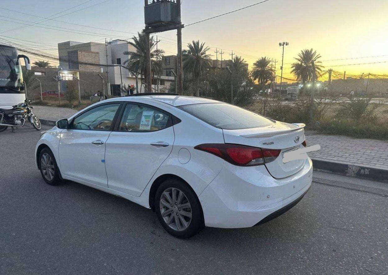 السلام عليكم *********** هواندي النتره موديل 2015 السعر (120) خليجيه سياره مكفوله كفاله من عده جاملغ امامي وحافة بنيد وباقي مكفول مواصفات السياره فول 1/1 فتحه بلقماره شاشه كبيرة كامرا خلفيه وحساس تبريد أمامي خلفي تحكم ستيرن جهتين مري شفط أشاير بلمري ويل كب كروم داخل صاج مكينه 1800 دوش مكينه وكير وحداديه تبريد وتخم تايرات بحاله ممتازه جدا جدا رقم كربلاء انكليزي تحويل مباشر مكان سياره في كربلاء
