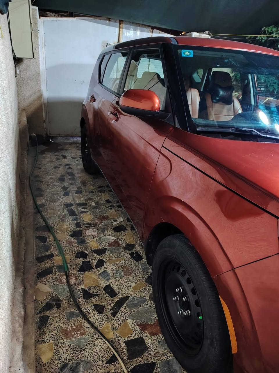 كيا صول سياره احلى من صوره موديل 2020 محرك 2000 كير ايتي ماشي 62 الف كيلو قبخ جنطه بي بارد سعر 135 $ ***********

