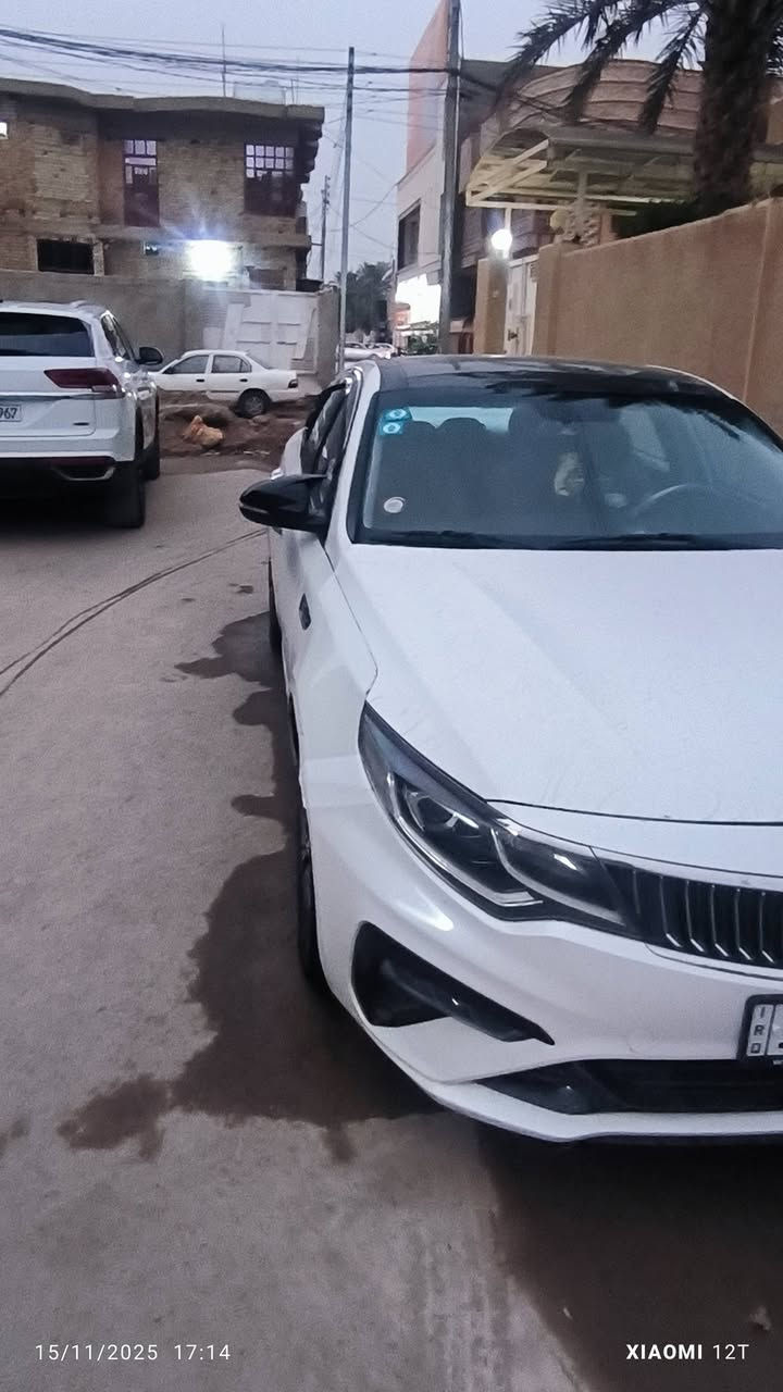 السلام عليكم ورحمة الله .. كيا اوبتيما 2019 EX فول مواصفات وارد امريكي
بصمة تشغيل + بصمه ابواب+بصمه صندوق

بنوراما + سايد بريك بصمة

مرآه وسطيه ذكيه +نظام ملاحه 

شاشه كبيره لمس دعم آيفون + كاميرا خلفية اشاير بلمري + تحكم ستيرن

رادار امامي + رادار خلفي + رادار جانبي قطعتين تبريد + تبريد بيانو

3 انظمة قيادة عادي + اقتصادي + سبورت 

ويل كب + بك لايت لد يدات نيكل + ترحيب

كامره دوراه + حساس خلفي

مود درايف + اوتو هولد

تدفئة كشنات + تبريد كشنات

تدفئة ستيرن + خزن مقاعد ( ميموري)

كراسي 2 كهرباء + خزن ميموري + تدفئة وتبريد عشره قطعه سماعات هارمن كاردن

مري جانبيه قلاب عند الرجوع

اناره داخليه 

دبل اكزوز + حساس اطارات

شاشه اظهار وتنبيه الاعطال

بلوتوث + 3 مخارج USB

كفاله مكينه وكير وحداديه 

تيربو 0‏GDI   160 محركها

ماشيه 87 m ،،،، السعر 148 وبيها مجال للطيبين  ..  مكان السياره الأنبار 
. للأستفسار اكثر 

***********

*********** واسف للاطاله
