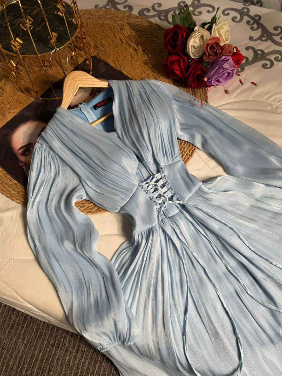 فستان ملكي خامة اوركنزا مبطن قياس 38.40.42.44.46.48.


**إذا كنت صاحب هذا الإعلان وتريد حذفه لأي سبب، رجاءا أرسل رسالة إلى الدعم الفني**