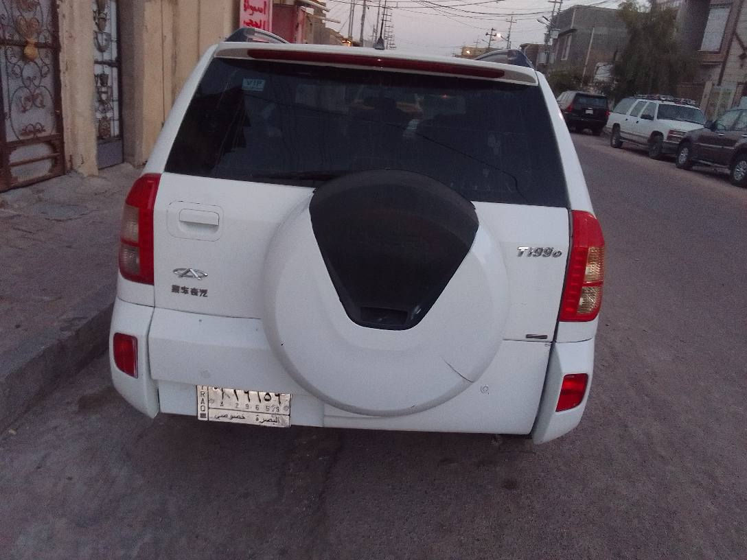 السيارة تيكو موديل ١٣ ابيض نظافة ٧٥ % سنويه منتهي ١٨ كير محرك شوفة العين تجي وشوف بعينك السعر ٤٨ وبيه مجال العنوان بصرة الهاتف *********** البصرة, العراق
