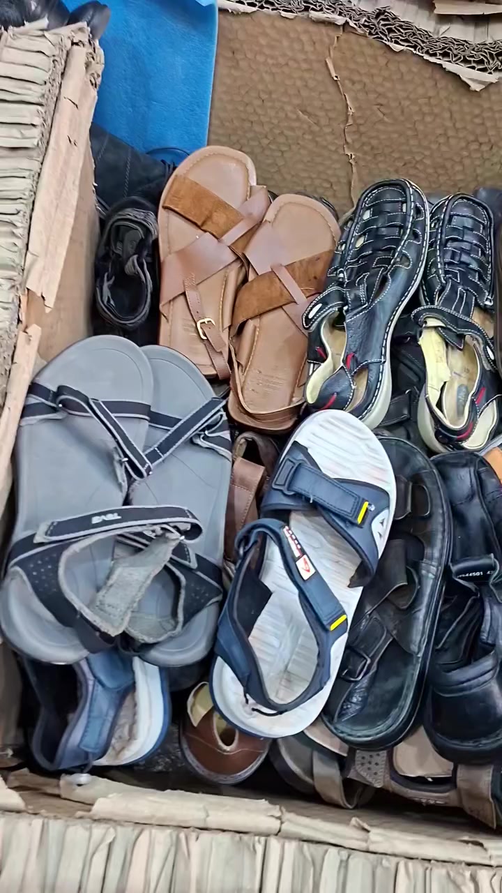 الآن فتح جركز جلد رجالي ماركات ايطالي  فول نظافة 
( محل بالات ميلانو ١ للملابس الرجالية )
عنوان المحل :- الرفاعي شارع ٤٠ المحلات الجديدة (الاستثمار)


**إذا كنت صاحب هذا الإعلان وتريد حذفه لأي سبب، رجاءا أرسل رسالة إلى الدعم الفني**