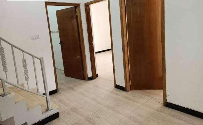 يتوفر بيت  اللايجار 
العنوان ابو الخصيب قرب سوق قرب جامع سيد صافي العميرية 
يتكون 4غرف صالة ديوانية صحيات 
سعر اليجار 350قفل 
ستفسار ابو عباس 
***********
