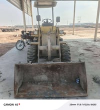 للبيع كوماتسو حجم30محرك مضخه مامفتوح بدون رقم 07705566616