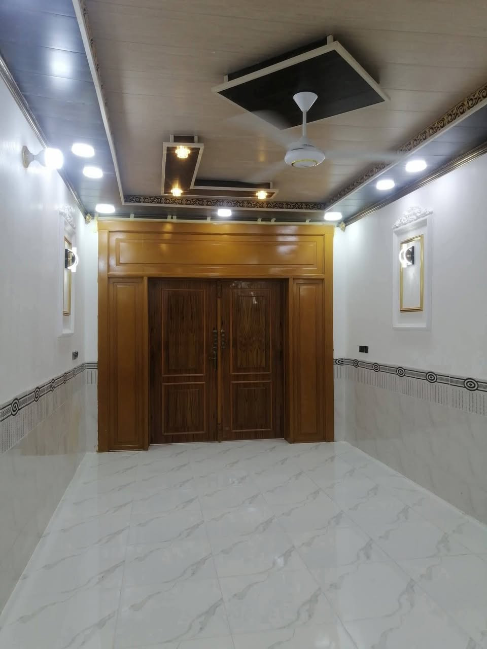 150 متر مربع  للبيع غرفتين
طابو زراعي سند 25 قرار محكمه باسمك مشمول بالتطويب
بسعر 75 وبي مجال
عنوان البيت نجف مقابل ملحق قرية الغدير
للاستفسار اتصل على *********** أو مراسله واتساب
