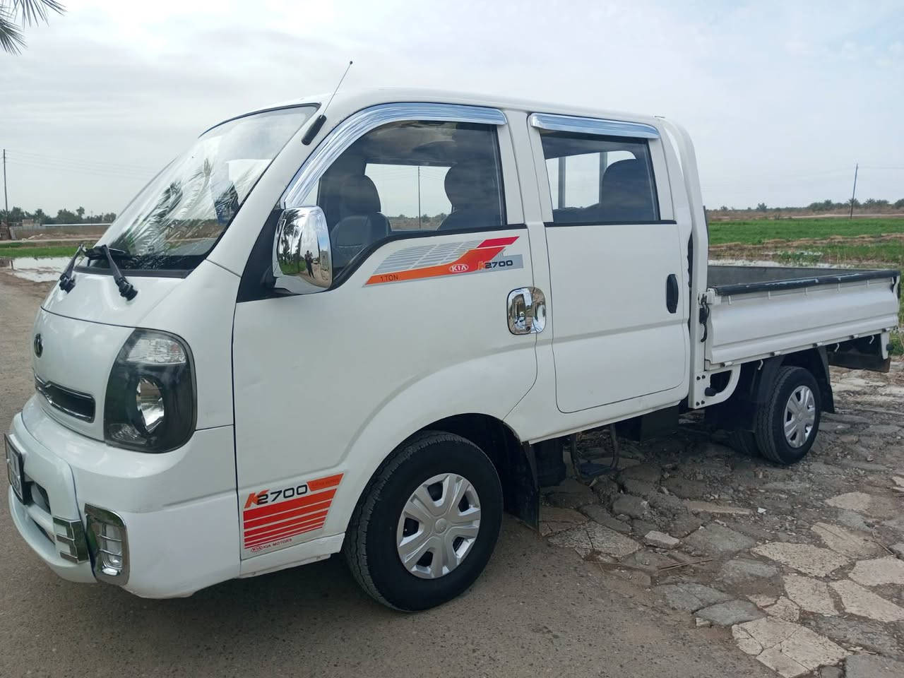 للبيع كيا دبل قماره موديل 2015 رقم بغداد نكليزي سياره مكفولة ماشيه 140 الف العنوان  بغداد الطارمية 
***********
***********
