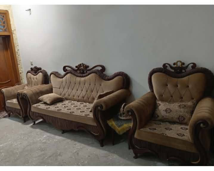 للبيع تخم قنفات ملكي تسكام 10 نفرات 6 قطع نظيف مابي اي ضرر
(العنوان نجف حي النداء شارع ستين العرضي قرب جامع الكوثر)


**إذا كنت صاحب هذا الإعلان وتريد حذفه لأي سبب، رجاءا أرسل رسالة إلى الدعم الفني**