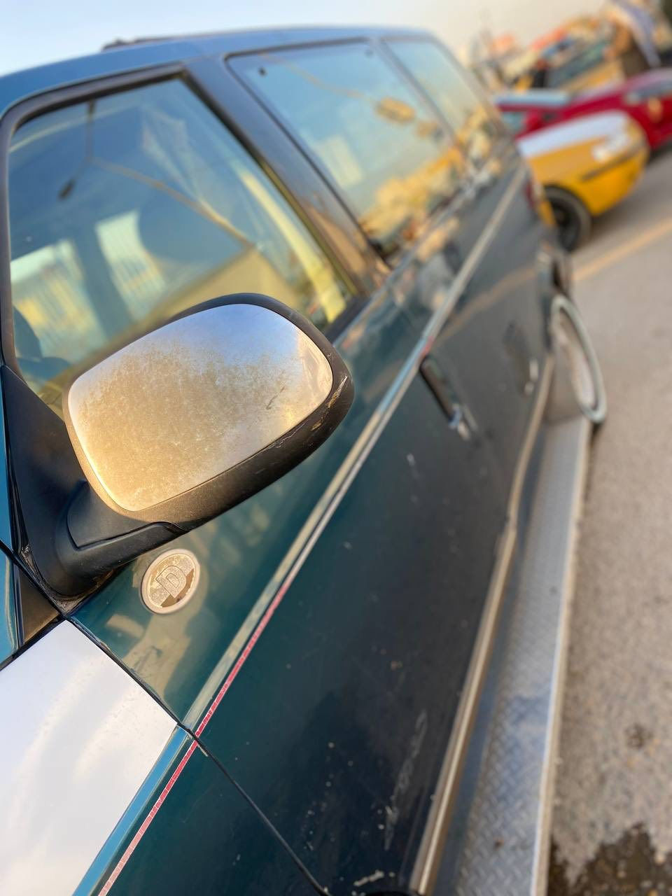 فان استرو موديل ٩٥ باسمي السعر ٣٠ مكاني ميسان السياره طفه لفيت بم وبعد ماشتغلت     ***********
