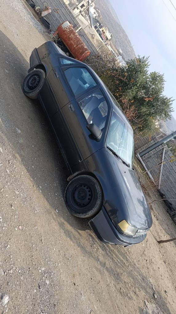 ئۆپڵ ڤیکترا مۆدیل 1990 گێر تۆماتیک مەکینە 18 سەنەوی تا 2027 نوێیە بەناوی خۆمەوەیە  سێ پارچەی ئەورپی سبوغە  بێ ناوگرتن رەقەم دهۆک تایەکانی نوێنین بەلام خەرابیش نین  سەیارەکە بێ مەسروفە  40  وەرەقەو معامەلە  *********** شقلاوة, أربيل
