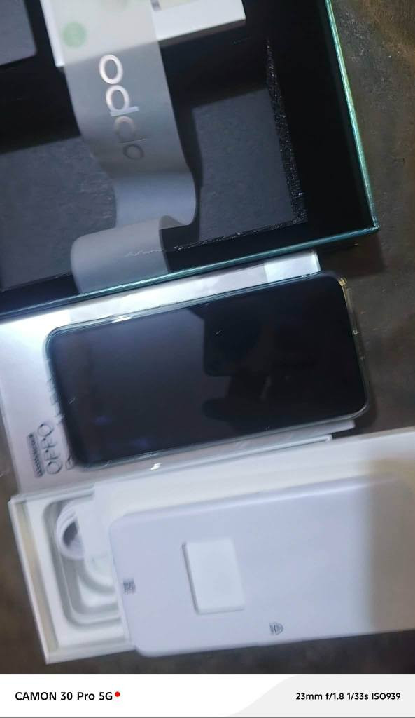 اوبو 14 ابرو فول مواصفات فول نضافه فول الفول موبايل جديد صار كم يوم ستريت من الشركه ب 560  وبالمحلات ب 600  راقي وكلشي بي مواصفات قوية متيازات حمايا صيانة استبدال مجاني بكج هادئه ماركات وكارتين صيانه مجاني للبطاريه والشاشه وضد الماء ضد الغبار ضد الخدوش ضد جراد ضد الحرارة ضد د اي من العوامل الموثره ضمان حقيقي مجاني كسر ستبدال عطل  الموبايل ب 450 اريده لو مراوس واخذ فرق لان اني محتاج فلوس ودا ابيع لو ااروسه مكاني بغداد الحسينية بالبداية قرب مطعم الامير على الشارع قريب كلش الشراي يجي خاص او يتصل هذا رقمي ***********
