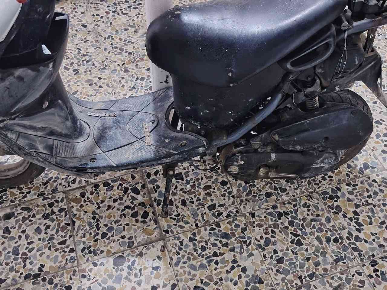 سلام عليكم دراجة لبيع بدون سعر 70هاذة رقم ***********
