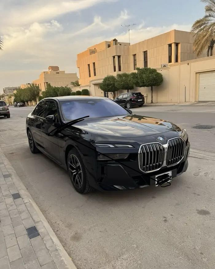 للبيع فقط وليس مراوس 
السلام عليكم ادوات كلك مكفول من الكص سرقه 

بي ام   2023 / 735  فول موصفات 

موقع دهوك 

مكفول من سرقه صبغ كص

تفاصيل وتساب موجود فقط

***********
