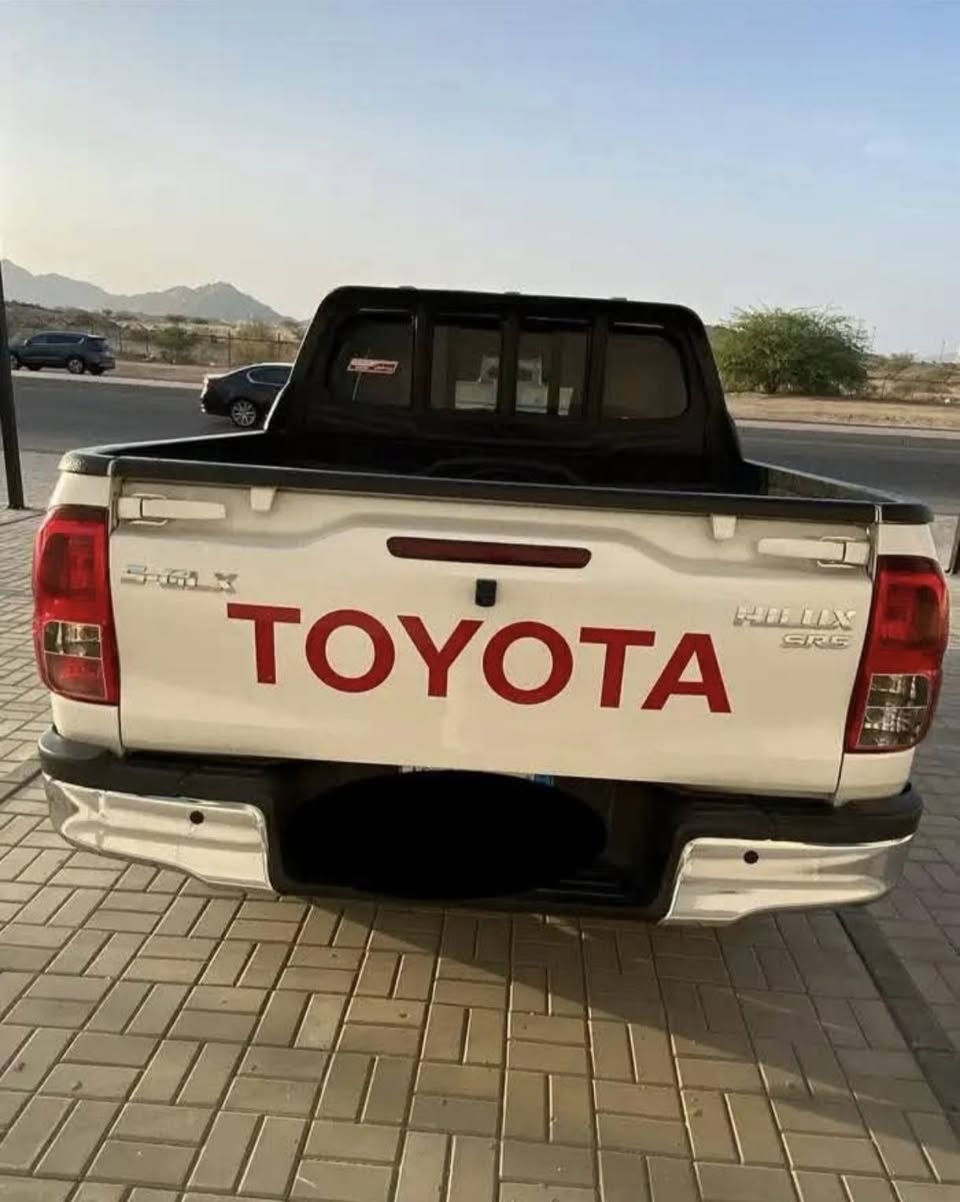 سلام عليكم ورحمه الله وبركاته من رخصت الادمن ،
اخوان تيوتا هايلوكس كلك ادوات ادوات موديل 20 نضافه فول واحد على واحد ماشيه 2000 كيلو فقط باعتبارها زيرو مكفوله كص وسرقه وعشائر السعر 80 قفل رجاءً ،
رقم الهاتف ‏‪0782 146 8615‬‏ ،
وبالخدمه .
