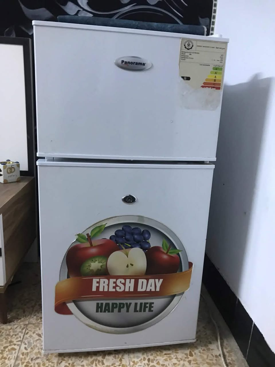 بدون زحمه اعرضيلي هاي الثلاجه كلش نضيفه وحلوه وتجميدها فول رايدها ب100 وبيها مجال بسيط العنوان تكريت القادسيه حي الجامعه. هذا رقمي
***********
