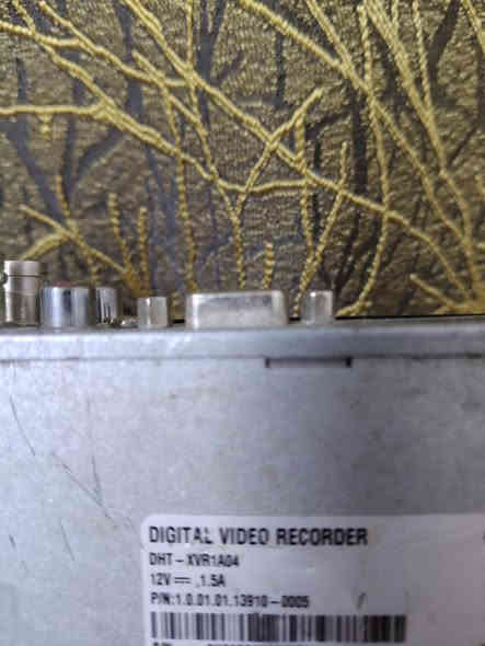 السلام عليكم من رخصه المدير جهاز دهوا 4 جنل مع هارد تخزين سكن بغداد تليفون واتساب *********** اتصل وتدلل
