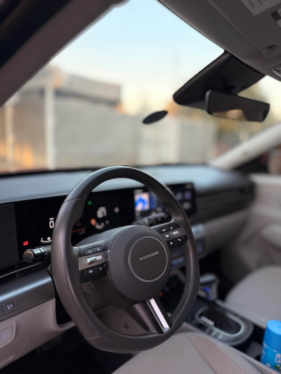 كونا 2024😍 فول عدئ الفتحه  بدون تبديل ليبل واحد كلها بدون ايرباك  كلين فقط ربع دعاميه خلفيه 

بصمه 
تشغيل عن بعد              (بيع فقط)✨
كامره دواره 
قيادة جبليه 
شاشه كبيره 
اشاير بالمري 
لد زينون ثلجي ❄️ 
رادادات جانبيه 
محدد مسار 
ويل كب 
سايد بريك بصمه 
تحكمات جهتين 
مانع انزلاق 
انضمة قيادة مختلفه 
ماشيه 29
محرك ٢٠٠٠  
+بقية المواصفات الاخرى 
حادث  ربع دعاميه خلفيه 🦋🩷

مكفوله الشواصي ولغود  ليبل واحد بدون ايرباك 
بدون رقم مكانه حله السعر 155وبيه  مجال (بيع فقط) 
للاستفسار واتس اب او اتصال ☎️ *********** حلة, بابل
