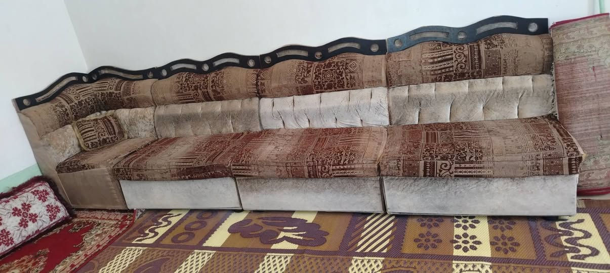 تخم للبيع المكان كربلاء حي العباس
السعر 250 الف
***********
