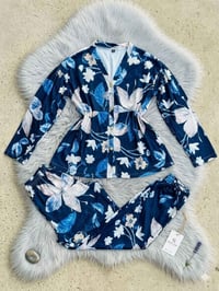 تراك نسائي • فري سايز • خامة ناعمة