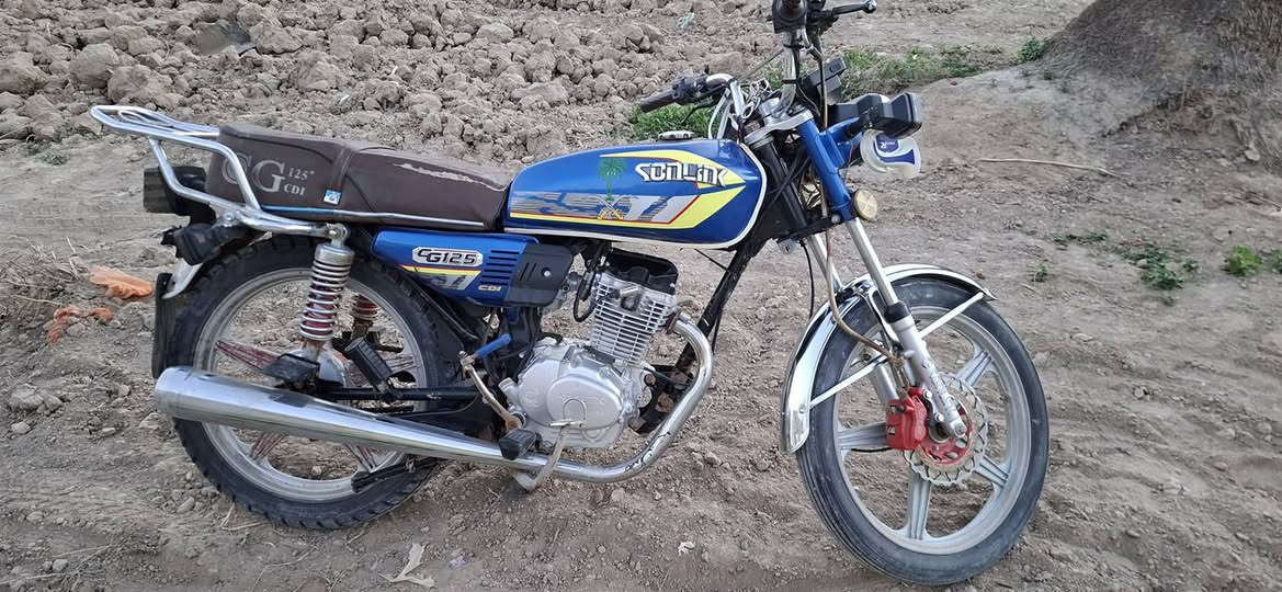 دراجة 4كير  للبيع موديل 2024  اوراق كاملة مكفولة نضافة شوف العين السعر 500 الف وبيها مجال مكاني بغداد جسر ديالى الجديد منطقة الكرغولية *********** بي واتس اب
