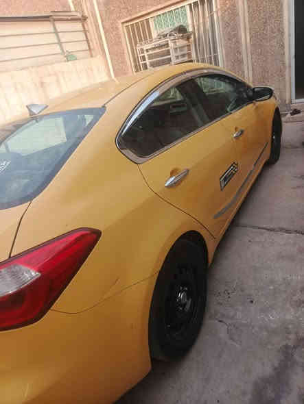 سلام عليكم كيا فورتي موديل ١٦وارد امريكي حادثهة بنيد وربع جاملخ جهة السايق الموا صفات كشنات تتدفئة تبريد غاز بانزين كير مكينة وضع الشركة ١٨٠٠٠ دوش حدادية زوج تايرات امامي السعر 105$ بيهة مجال الاتصال *********** غير متواجد على الفيس
