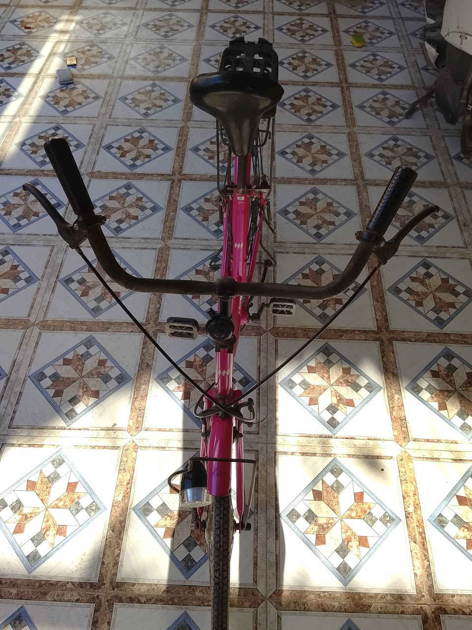 السلام عليكم باسكل لونين وردي على بنفسجي موديل 2021 حاويه الباسكل مختم وياباني اصلي مو صيني ما ناقصه شي السعر 125وبي مجال مكان بابل شارع 80قرب الموارد المائية وهاذه رقمي بي واتس ***********
