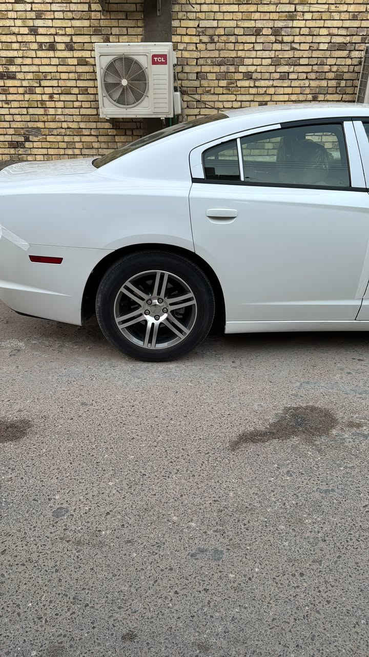 جارجر ٢٠١٣ للبيع أدوات مكفولة من الكص حاجز على التسجيل الجديد ***********
