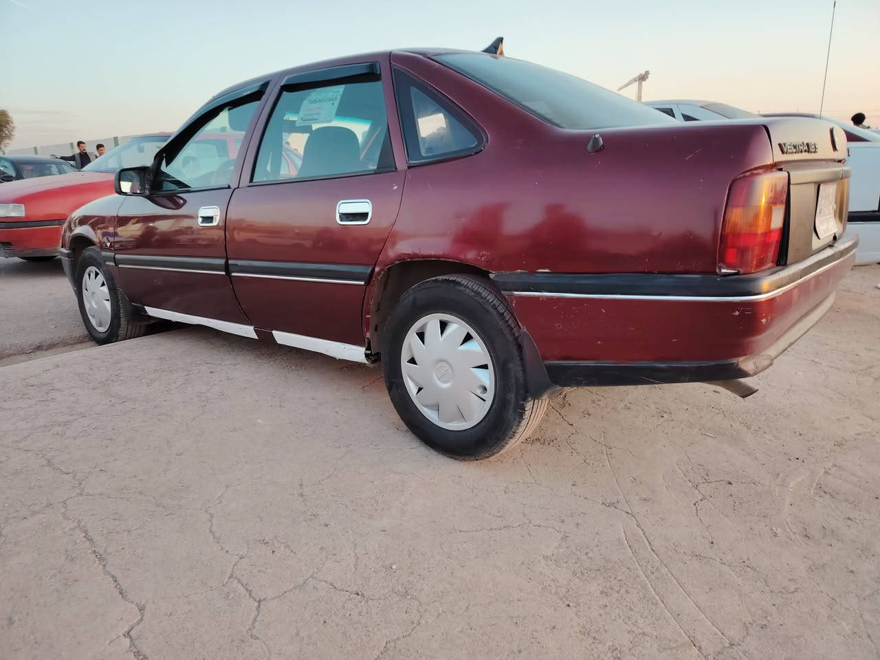 فكتره سنويه 18موديل 91 رقم الماني سنويه نهايه 28 شرط التحويل  بيها طخه بالجاملق الوره خفيفه والجاملق الامامي مبدل مكينه وكير حيل نضيفات  اخي شرط تحويل السعر اتصل وتدلل ***********
