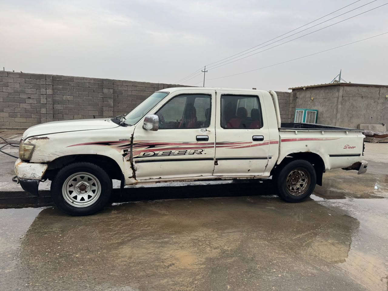 السلام عليكم
سياره دير موديل 2007
المكينه بيه صوت براص ضعيف 
كير وكسن كفاله
السعر 15 وبيه مجال قليل 
العنوان ذي قار قضاء البطحاء 
رقم التليفون ‏‪***********‬‏
