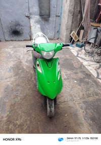 دراجه للبيع حلوه نظيفه كهربائيات كلها شغال سلف واندر سعر 300 وبيها مجا...