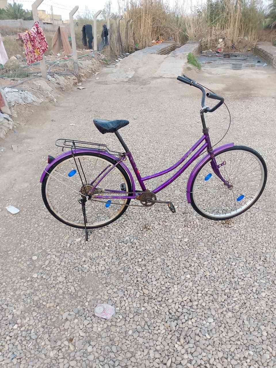 للبيع باسكل ياباني بناتي اصلي حجم 26مكفول شرط نضافة بلادي ما مصبوق تايرات جويبات جدد
بريك واير بريك كامل ما نقصة شي باسكل 
سعر ب50وبي مجال راسلني


**إذا كنت صاحب هذا الإعلان وتريد حذفه لأي سبب، رجاءا أرسل رسالة إلى الدعم الفني**