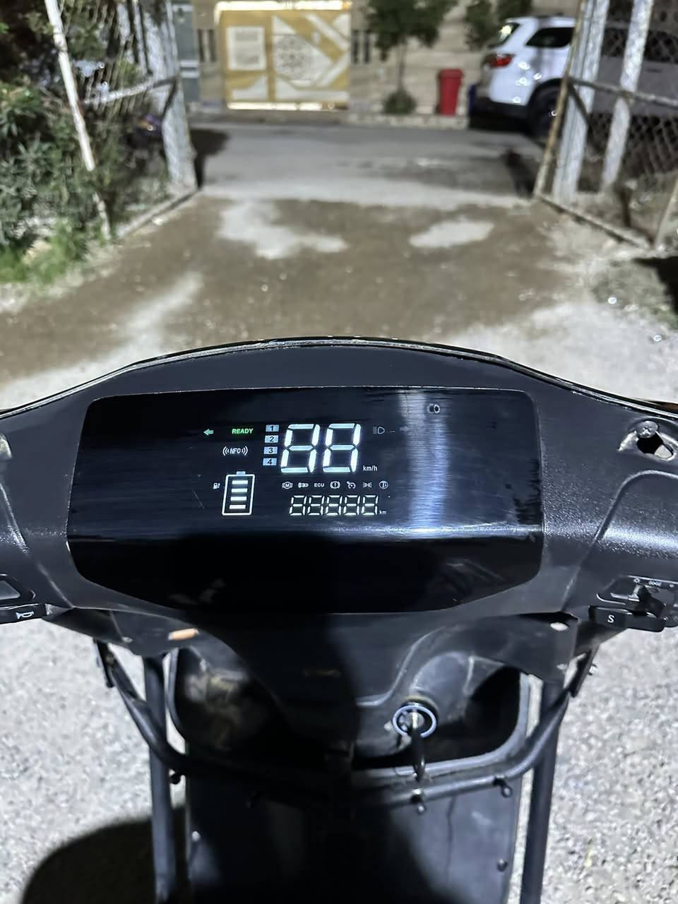 دراجه شحن للبيع
دراجه اخت الجديده 
قليل الاستخدام 
العنوان بعقوبه الفلاحه 
للاستفسار 
***********
