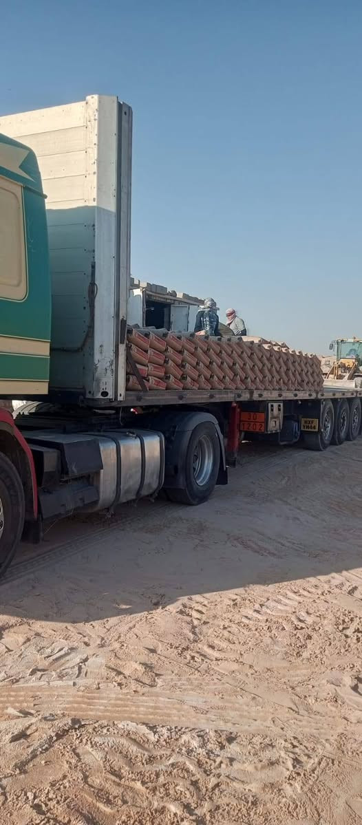 السلام عليكم سكانيه موديل 95 رقم بصره 3 لوحات تحويل مباشر مكينه 8 .500 عادي مو كهربائي رقم الهاتف ***********
