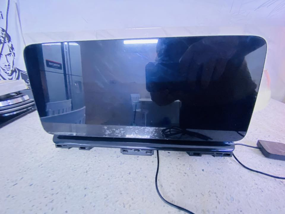 سلام عليكم
للبيع شاشة  ١٢ انج الجديده كليا مستخدمه قليل   فوول فورتي سيراتو 

ترهم لجميع موديل الفورتي من موديل ١٩ :٢٠:٢١:٢٢:٢٣ 

اندرويد فول بعدها بللزكه  كاملة هي والاطار 

بداخلها كار بلي 

والكيبلات جيب وشد  

مكاني بغداد 

السعر ١٥٠ بيها مجال بسيط 

***********
