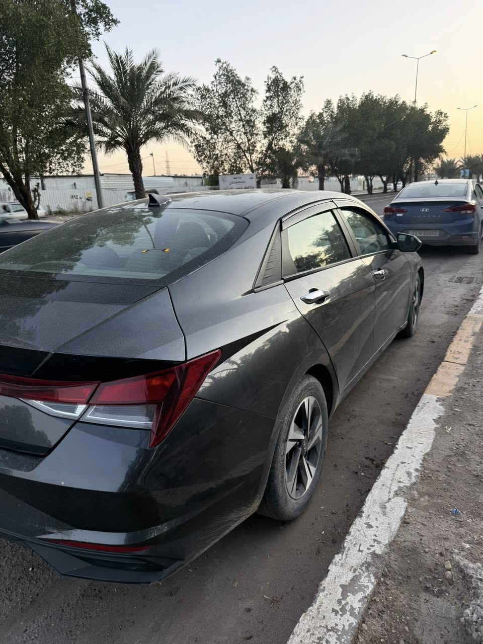 النترا 2021
وارد امريكي.

ماشيه (50) الف ميل  جديده بدون اي نقص 

بيه ضربه جاملغ  ونص وبنيد بدون اي تبديل 

مواصفات :-

-بصمه تشغيل

بصمه ابواب

تشغيل عن بعد

-رادار امامي

-ورادار خلفي

-ورادار جانبي

-كار بلي

-تحديد مسار

-قياده ذاتيه

-تنبيه خروج عند المسار

-ويل كب

-لد نهاري 

-لايت زنون. بلادي 

-تحكم ستيرن

-كير اوتو

-تنبيه. اهتزاز. بلستيرن 

وبعد بيه مواصفات 

السياره بعده جديده ما بيها اي نقص

مكينة 2000 دوش

السعر 140 وبيه مجال بصيط 

الاتصال . ***********
