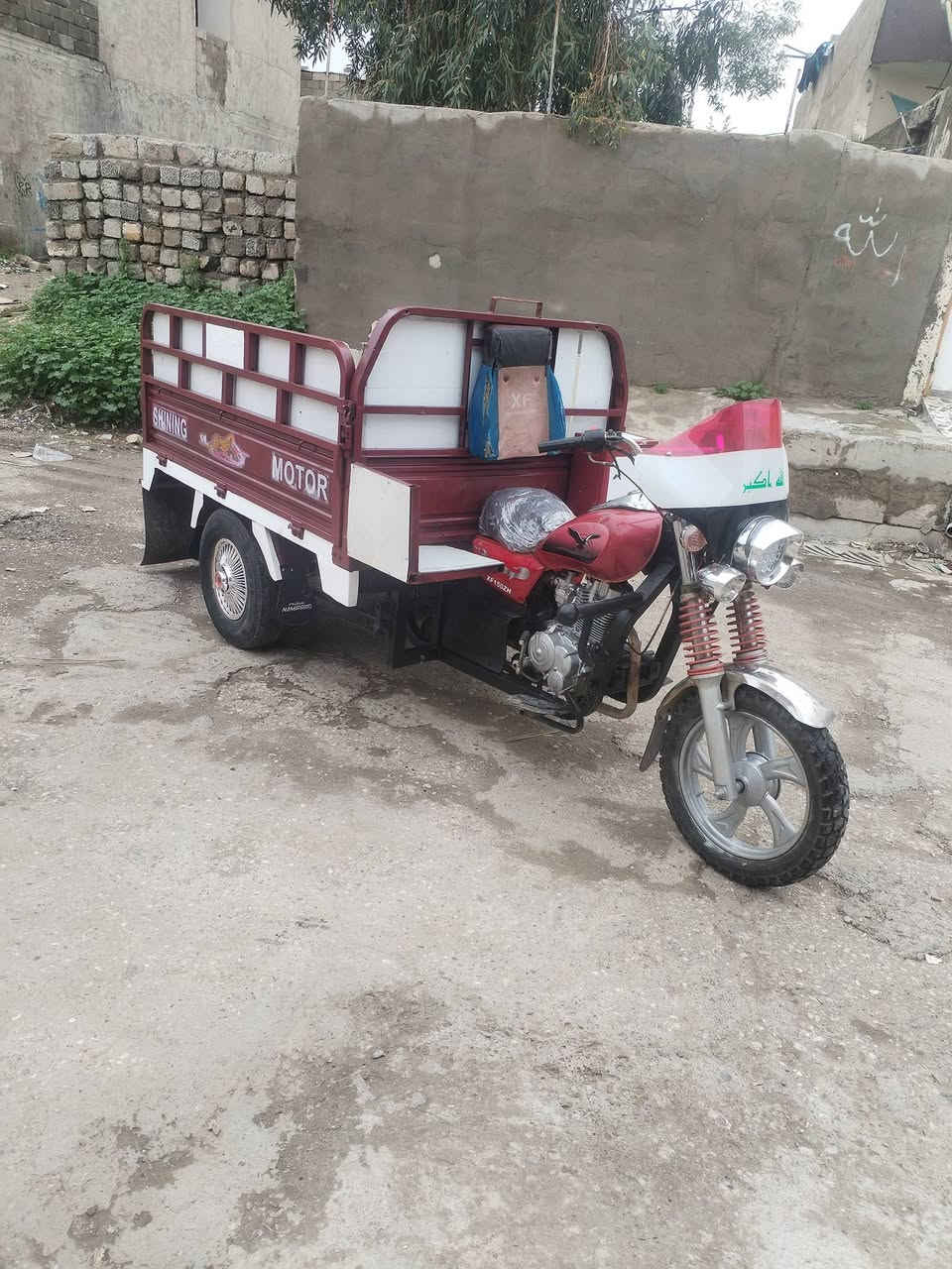 سلام عليكم ستوته لبيع موديل2019منفيس شاصي مو مكسور ويرمنيه كله جديد كله شغله سعر مليون100وبيه مجال مكان حي القدس رقم***********بي وتساب
