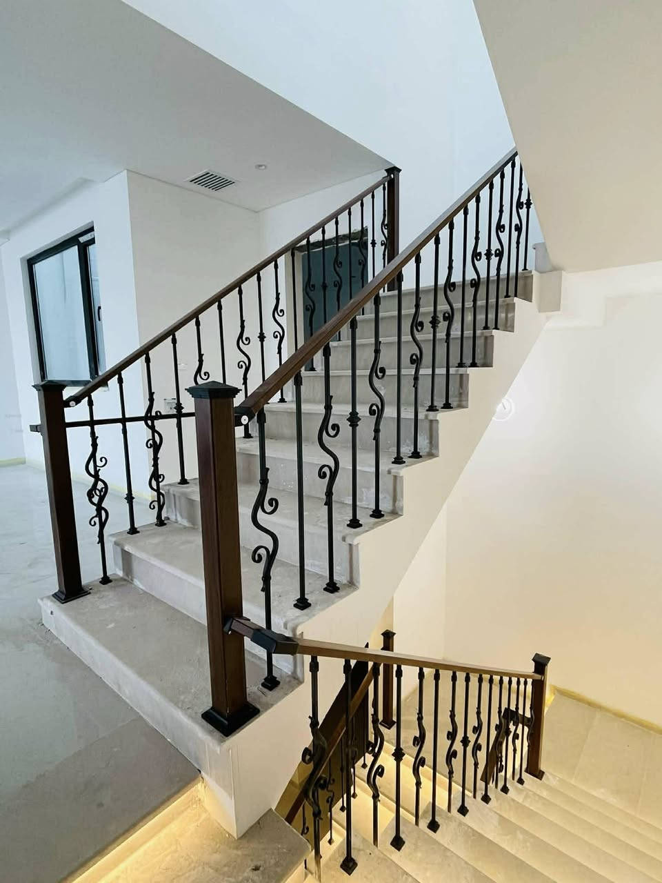 🚨 محجر حديد كلاسك & مودرن 🚨
🌹محجر المنيوم ديكور تركي 🌹
جودة عالية ✨ شغل مضمون 💪
بيع جملة ومفرد

🚚 توصيل لجميع المحافظات

📍 الناصرية – السيف – خلف المصرف العقاري
***********
