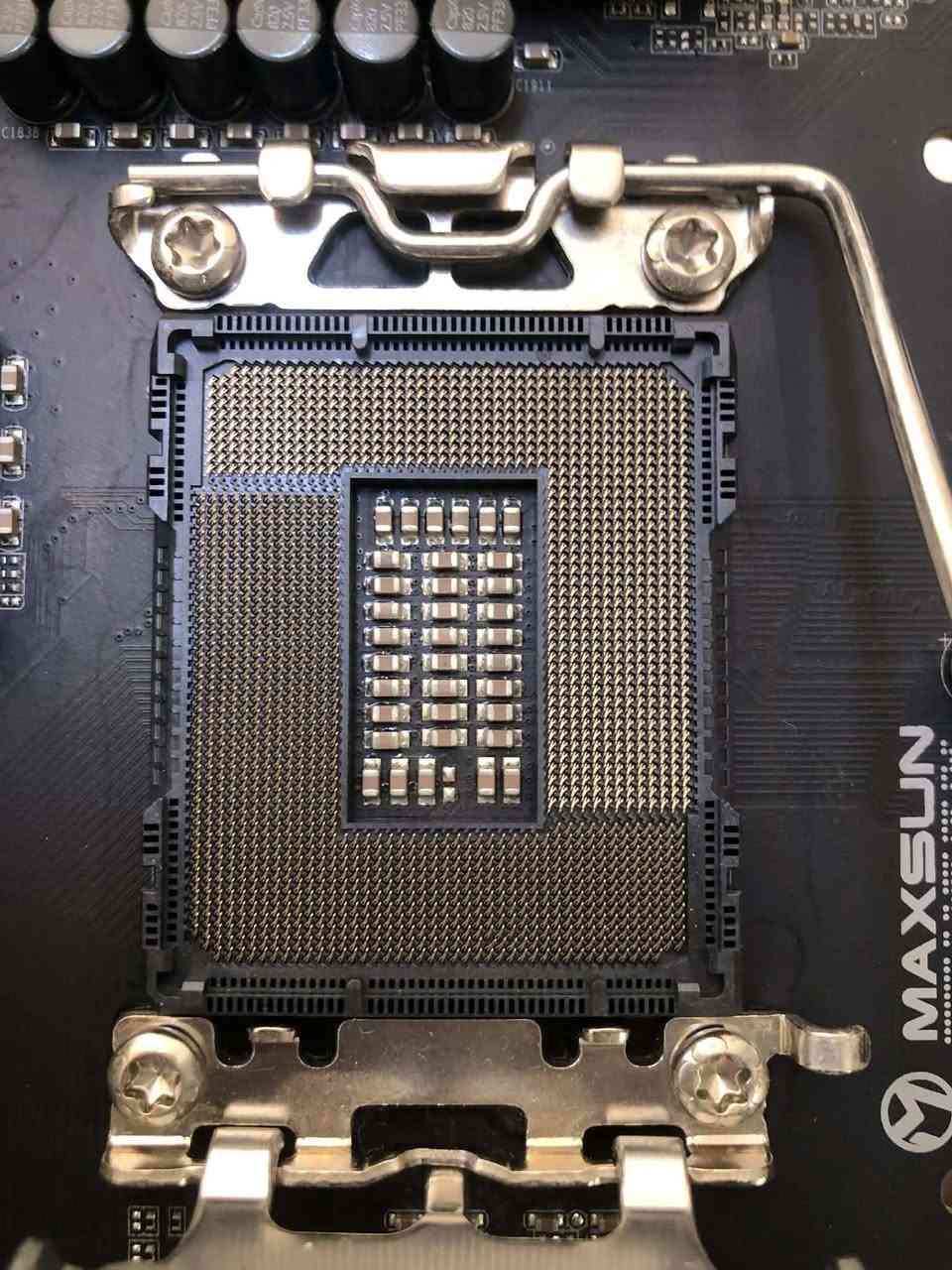 مذربورد B760 DDR4 سعره 150 الف ويوجد توصيل


**إذا كنت صاحب هذا الإعلان وتريد حذفه لأي سبب، رجاءا أرسل رسالة إلى الدعم الفني**