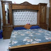 غرفة نوم صاج ضخمة للبيع السعر مليون و٨٠٠ وبيها مجال العنوان كوريش مقاب...