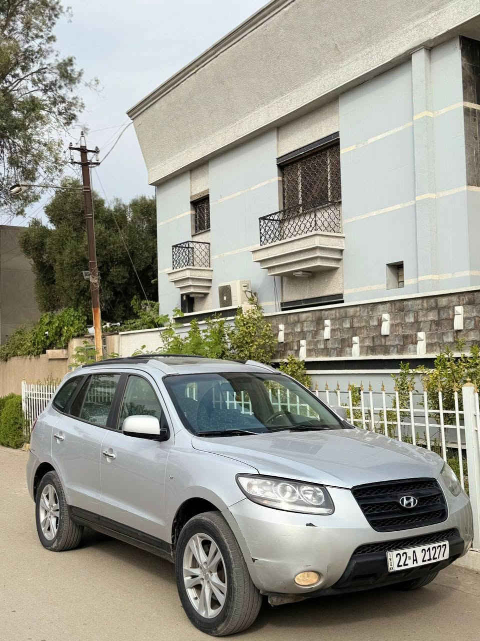 سنتافيه خليجي 6 سلندر السعر 106 
التصال *********** 
مواصفات 
فتحت سقف 
سبعه 7 راكب 
ثلاث قطع تبريت 
جنطه كهرباء ⚡️ 
كشنات كهرباء 
شاشه كبيره المس 
كامره خلفيه دواره 
كشنات جلد 
رقم ربيل بسمي شخصين 
موديل 207 
مكان بغداد السعر 106 وبيه مجال التصال ***********
