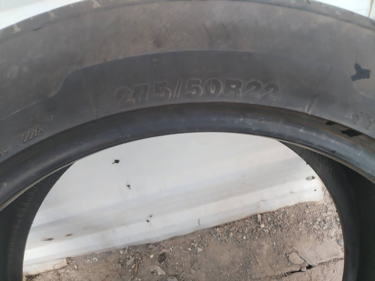 زوج تايرات مال جمسي الحجم 22/50/275 انضاف البيع ***********

