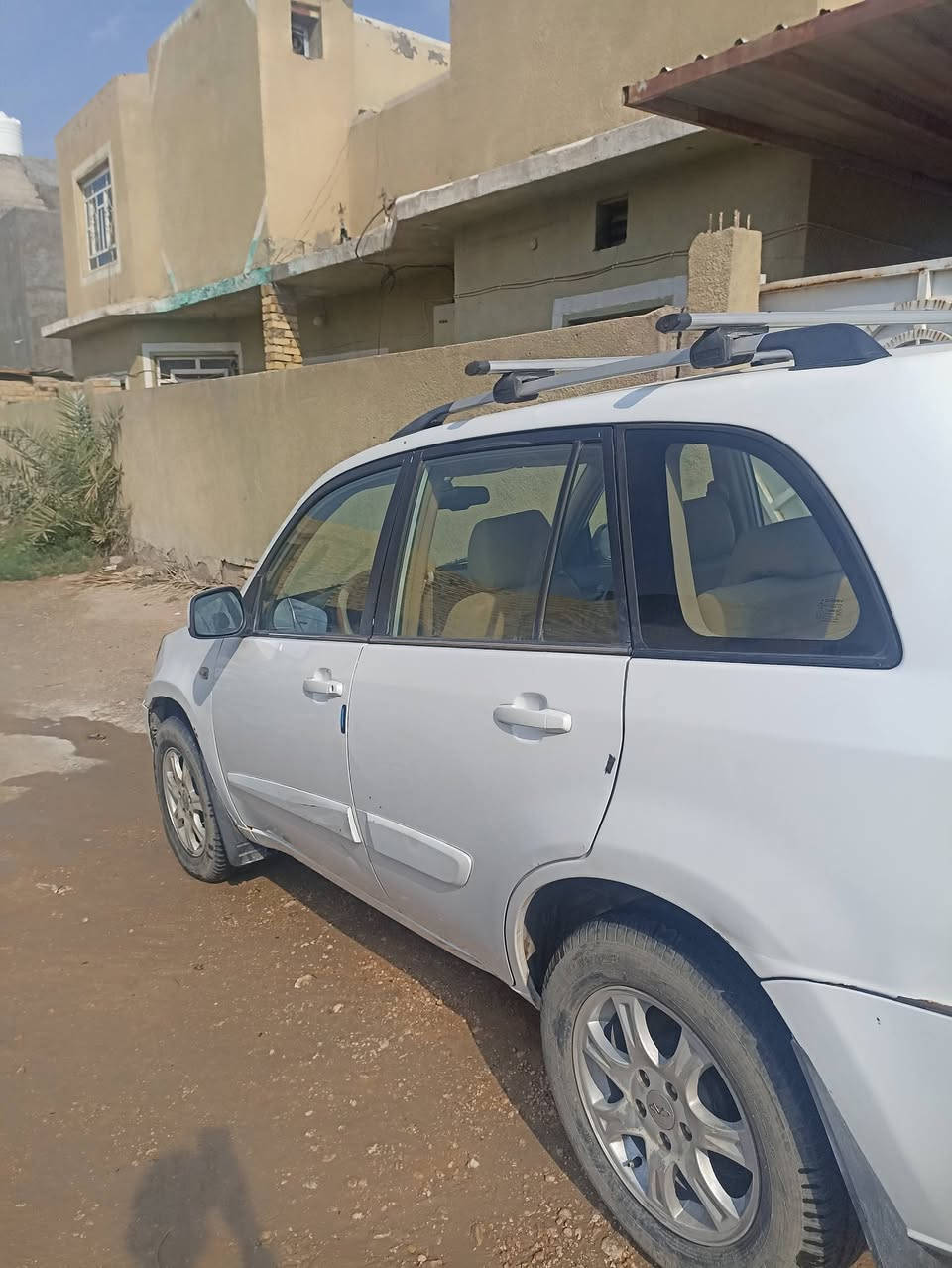 السلام علييكم.
تيكو للبيع/15 / رقم بابل .لانه مطلوب 
السياره حره. محرك جديد. كير  ميكانيك مكفول. تحكم ستيرن. كهربائيات كامله . شاشه. كاميرا. بانوراما. بيها بعض التلقيطات كما في الصور.التبريد غاز لانه محرك جديد. 
ودرايم شفت الايمن فقط. 
السعر / 70 وبيها مجال للطيبين./حله ورديه خارج


**إذا كنت صاحب هذا الإعلان وتريد حذفه لأي سبب، رجاءا أرسل رسالة إلى الدعم الفني**