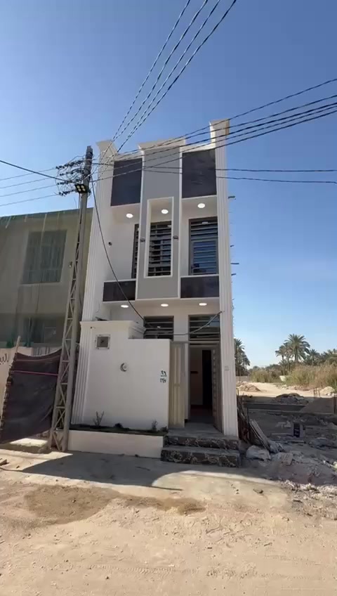 دار للبيع الاتصال ***********
