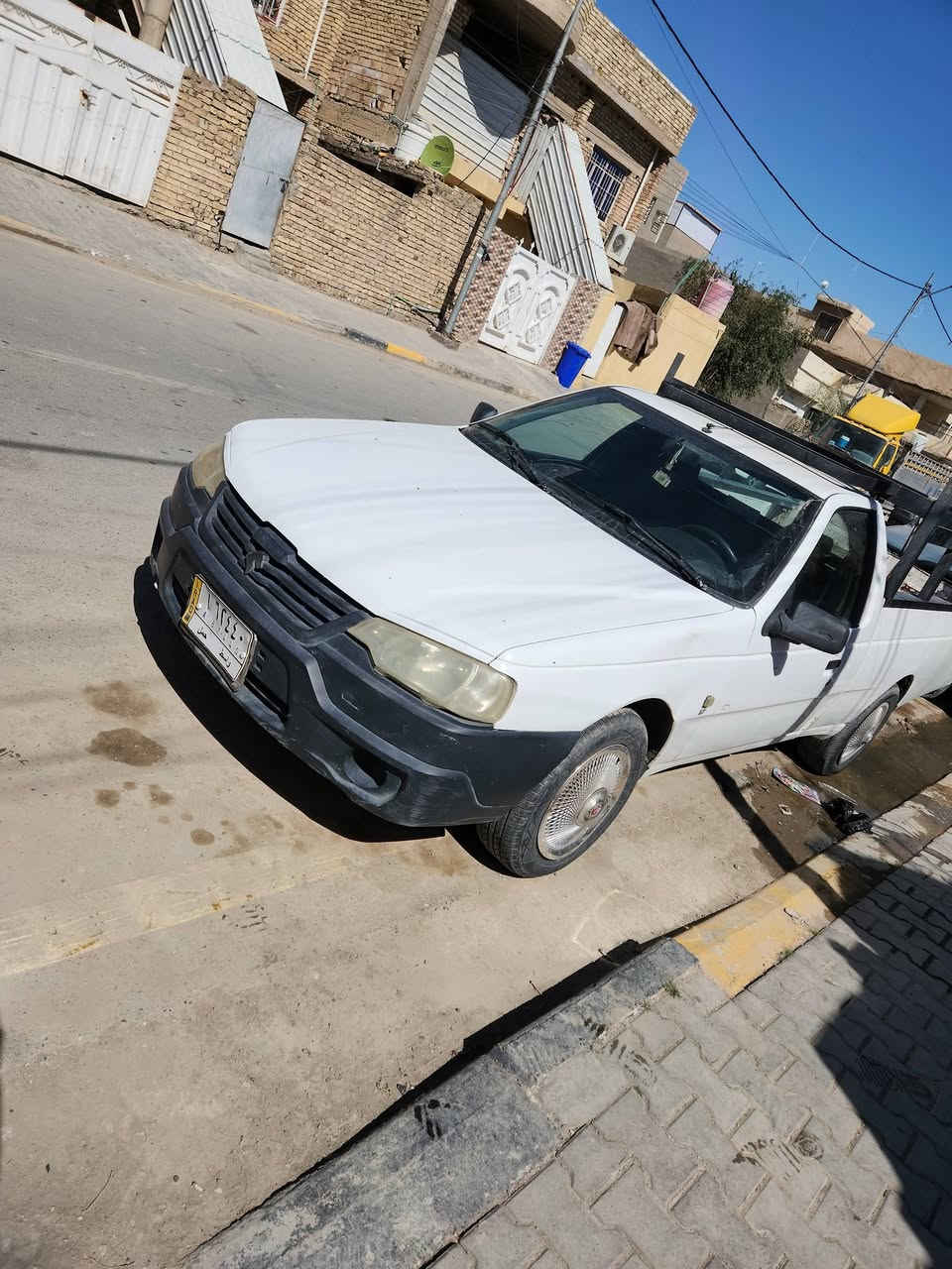 سيارة بيكب اريدو 2016 سيارة بيهة منضومة غاز وبديهة مطول مثل ما موضح بلصور يحتاجلهة بعض التعديلات بيهة ونة ب الكير بس ما مأثرة علسيارة ووين متريد اطلع بيهة سنوية انتهت بنهاية شهر 12 هذا  للبيع او الامراوس السعر 27 ورقة للاستفسار الاتصال على الرقم *********** مكاني كوت
