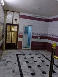 50 متر للايجار السيديه الضباط مربع القاده خلف مدارس صينيه غرفتين وصاله...